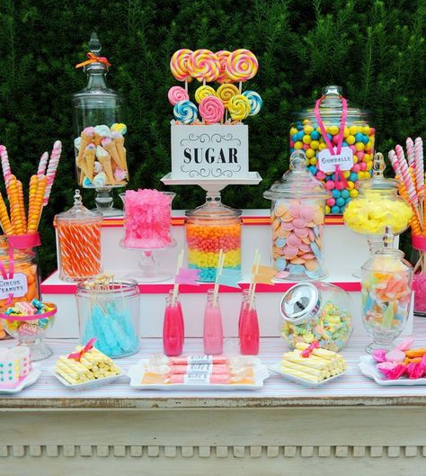 Loungerie Party, Candy Bar Wedding, Candy Station, Jungle Juice, Candyland Party, Candy Theme, Candy Land Theme, בר מצווה, Dessert Buffet