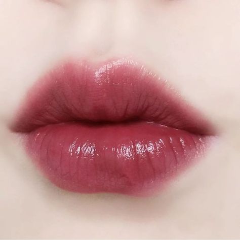 Visual Manifestation, Rosy Makeup, Lipstick Guide, Lip Blushing, Anime Lips, Korean Lips, Phone Rings, Kawaii Makeup, Rosy Lips