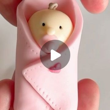 Fondant Tutorial For Beginners, Boy Baby Shower Cake Ideas, Simple Baby Shower Cake, Fondant Designs, Boy Baby Shower Cake, Baby Cupcake Toppers, Baby Shower Cake Ideas, Easy Baby Shower, Baby Shower Cake Decorations