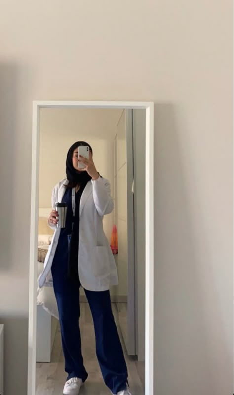 ‎‏𝗦𝗮𝘃𝗲 + 𝗳𝗼𝗹𝗹𝗼𝘄⁎⁺˳✧༚ Doctor Dressing Style, Hijabi Doctor Aesthetic, Hijabi Dentist, Muslim Doctor Woman, Hijabi Nurse, Hijab Doctor Outfit, Hijabi Doctor Outfit, Pharmacist Outfit, Hijabi Doctor