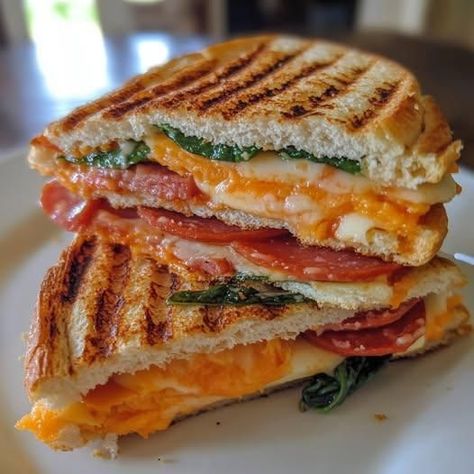 Keto & Low Carb (Easy Recipes) | Keto Panini | Facebook Keto Panini, Low Carb Easy Recipes, Low Carb Easy, Low Carb Meals Easy, Recipes Keto, So Delicious, Easy Recipes, My Family, Oh My