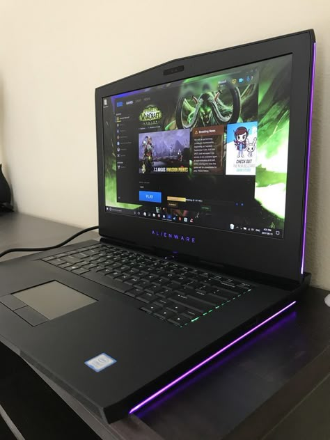 Gaming Laptop Setup, Laptop Gaming Setup, Alienware Laptop, Laptop Setup, Dell Alienware, Computer Desk Setup, Best Gaming Laptop, Setup Gamer, Blizzard Hearthstone