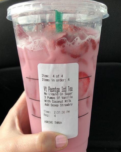 Skinny “Pink Drink” version. Thank you to whoever shared this on insta! Tracked as 2pp for a venti! #skinnypinkdrink #starbucks… | Instagram Pink Drink Starbucks, Starbucks Pink Drink, Aura Pink, Starbucks Drinks Diy, No Caffeine, Coconut Drinks, Pink Drink, Pink Starbucks, Pink Drinks