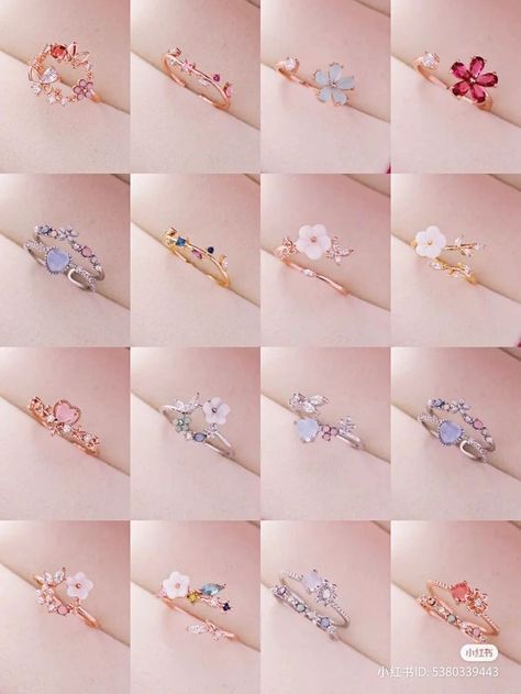 Korean Rings, Minimalist Accessories Jewellery, Simplistic Jewelry, Stylish Jewelry Accessories, قلادات متدلية, Cute Promise Rings, Hand Jewelry Rings, Pretty Watches, Casio Vintage