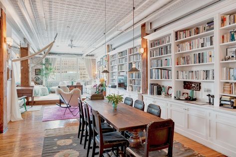 New York Penthouse Apartment, Wooden Plank Flooring, Tribeca Apartment, Nyc House, Manhattan Loft, Oak Beams, Broadway New York, Nyc Loft, New York Penthouse