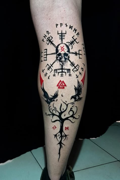 Valknut Tattoo, Tattoo Games, Mjolnir Tattoo, Vegvisir Tattoo, Norse Mythology Tattoo, Vikings Tattoo, Norse Tattoo, Mythology Tattoos, Leg Tattoo Men