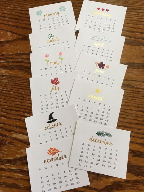 Diy Calendar Design, Firefighters Calendar, Diy Desk Calendar, Table Calendar, Handmade Bookmarks Diy, 달력 디자인, Calendar Craft, Calendar Cards, Cute Calendar