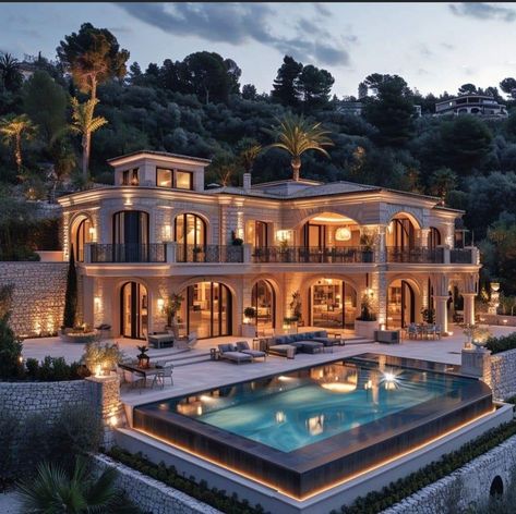 Limestone Mansion, Chateau Interior, Modern Chateau, French Mansion, Mansion Aesthetic, Big Mansions, Beautiful Boards, House Models, Mediterranean Mansion