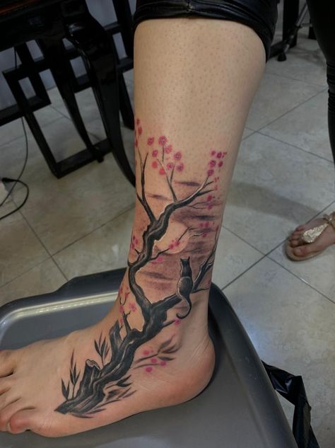 Tattoo of a Sacura tree. The cat is sitting in a branch looking at the full moon. Cat In A Tree Tattoo, Cat Tree Tattoo, Cat And Tree Tattoo, Back Tattoos, Tree Tattoo, Tattoos Ideas, Cat Tree, Cat Tattoo, A Tree