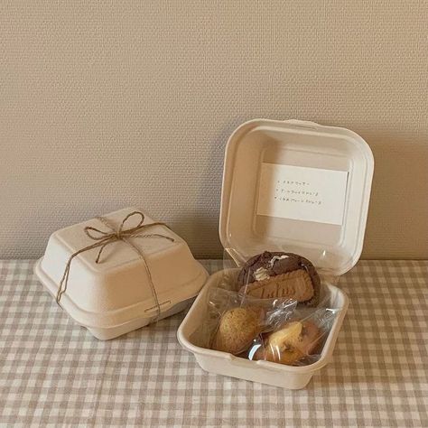 Bake Sale Packaging, Cake Form, Cute Bakery, Lunch Catering, Bread Packaging, Baking Packaging, Dessert Packaging, Cookie Business, Coffee Shop Aesthetic