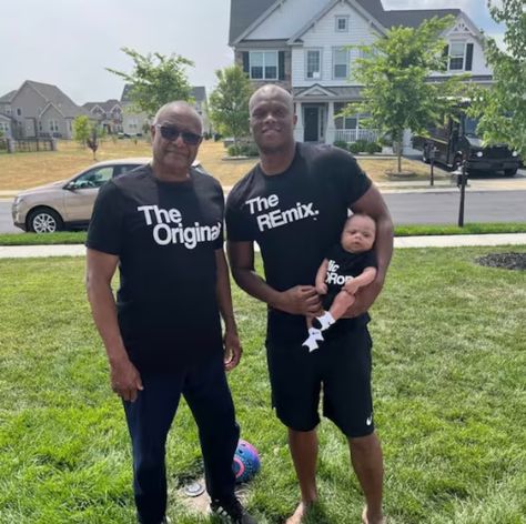 The Original the Remix Shirt Set New Dad Father and - Etsy Men Baby Shower Outfit, Family Photo Outfits Black People, Black Family Photoshoot, Dad And Son Shirts, Cut Off Shirt, Father And Baby, Funny Wedding Photos, Dad Shirts, Fit Kids