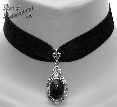 Baroness Midnight Velvet Pendant choker by Art of Adornment #black #gothic #goth #jewellery #Victorian #jewelry Victorian Accessories, Gothic Choker, Jewlery Necklace, Dark Jewelry, Edgy Accessories, Gothic Chokers, Jewelry Victorian, Pretty Jewelry Necklaces, Black Gems