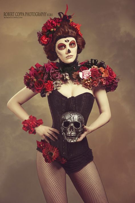 Catrina Costume, Muertos Makeup, Day Of The Dead Makeup, Day Of The Dead Party, Day Of The Dead Art, Sugar Skull Makeup, Day Of The Dead Skull, Day Of Dead, Sugar Skull Art