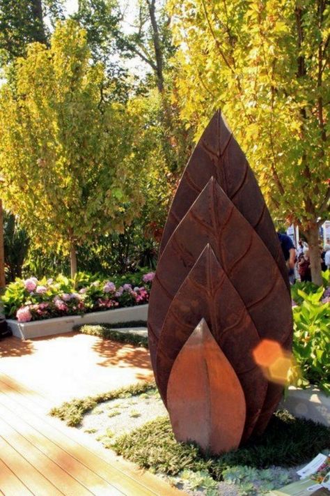 Gard Modern, Metal Tree Wall Art, Metal Yard Art, Garden Art Sculptures Diy, Metal Garden Art, Have Inspiration, Metal Tree, Garden Art Sculptures, Outdoor Sculpture