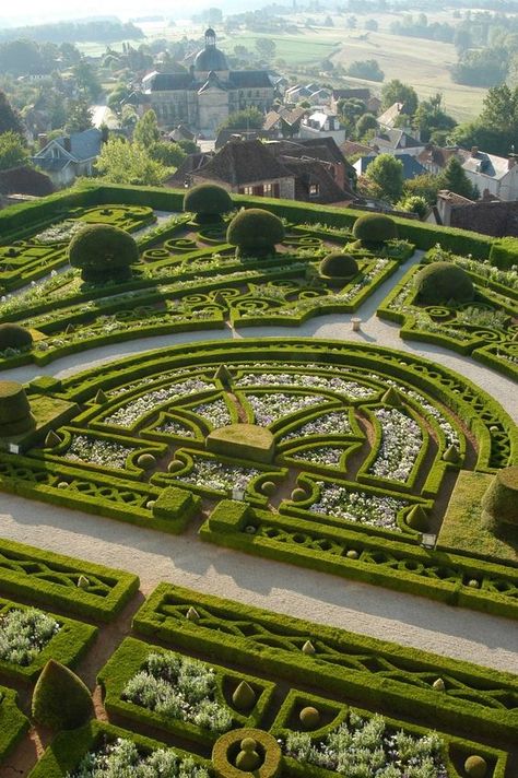 For this week, I explored gardens, specifically luxurious, huge hedge mazes and art such as this photograph called the Château de Hautefort in Dordogne, uploaded by Francetoday. I love how grand and the attention to detail to every hedge shape. When looking from afar, it creates this beautiful art piece with lines and movement. (This is a blog post for my art class at Texas State University!) Knot Garden, Topiary Garden, Formal Garden, Chateau France, Have Inspiration, Formal Gardens, French Garden, Shade Garden, Dream Garden