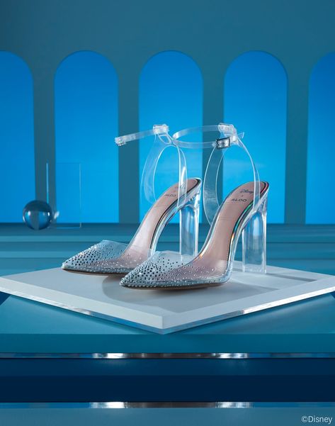 Heels Cinderella, Cinderella Wedding Shoes, Disney Wedding Shoes, Cinderella Wedding, Cinderella Shoes, Shoes Heels Classy, Disney Shoes, Heels Classy, Fancy Shoes