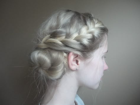 Crown Braid With Bun, Braid Aesthetic, Braid And Bun, Blonde Bun, Terrence Loves You, Braid Crown, Blonde Braids, Crown Braid, Braided Bun