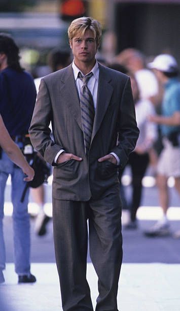 Brad Pitt Meet Joe Black, Brad Pitt Hair, Meet Joe Black, Bradley Pitt, Hiking Attire, Black Film, Joe Black, Mens Fashion Smart, Arab Fashion