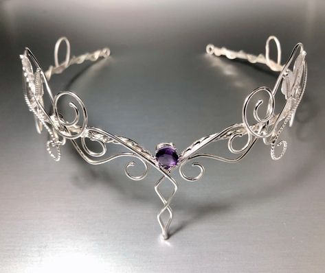 Wedding Circlet, Elvish Wedding, Fantasy Crown, Stile Harry Potter, Bijoux Art Nouveau, Silver Tiara, Chique Outfits, Fantasy Wedding, Magical Jewelry