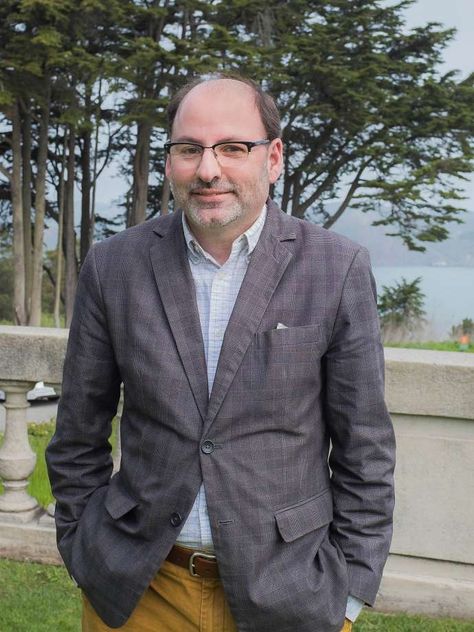 Legion of Honor curator Jim Ganz will become senior curator of photographs at the J. Paul Getty Museum in July. Photo: Randy Dodson / Fine Art Museums Of San Francisco Head Photography, Los Angeles Museum, Legion Of Honor, J Paul Getty, Getty Museum, Art Museums, Graphic Arts, Museum Of Fine Arts, Double Breasted Suit Jacket