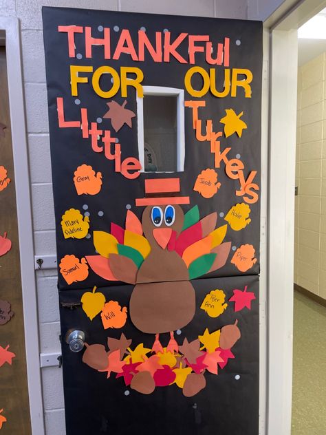 Thanksgiving Daycare Decorations, Thanksgiving Day Door Decorations, Thanksgiving Theme Door, Thanksgiving Fall Classroom Doors, Infant Fall Classroom Door, Thanksgiving Daycare Doors, Thanksgiving Decorations For Daycare, Turkey Classroom Door Decor, Fall Preschool Classroom Door Ideas