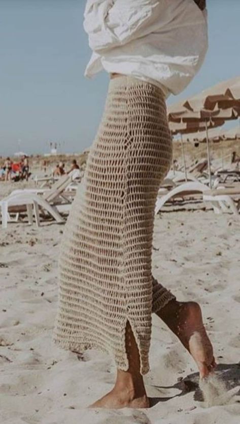 Crochet Pants Beach, Crochet Dress Coverup, Crochet Skirt Aesthetic, Crochet Fishnet Dress, Vacation Crochet, Crochet Fishnet, Fishnet Skirt, Aesthetic Swimsuit, Skirt Aesthetic