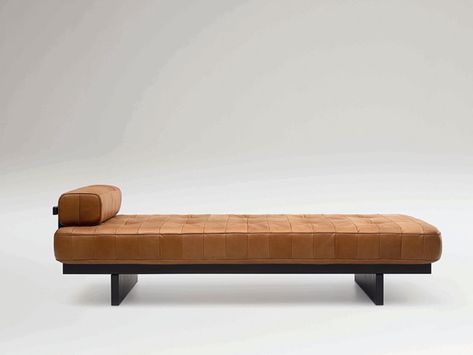 DS-80 | Day bed By de Sede Leather Daybed, Modern Daybed, Day Beds, Leather Bench, Modul Sofa, Day Bed, Bench Ottoman, Chaise Lounges, Wood Slats