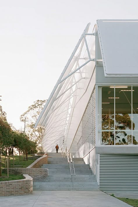 The new sports and learning facility gives public presence to Barker College at its eastern entry. It provides 5 multi-use sports courts, 12 classrooms, multi-use learning spaces, staff areas, function room, fitness facilities, and car parking. 
#Archtitecture #AustralianArchitecture Sports Architecture Design, Walkway Architecture, Research Facility Architecture, Sport Facility Architecture, Public Space Architecture, Sports Facility, Learning Room, Sports Architecture, Sport Architecture