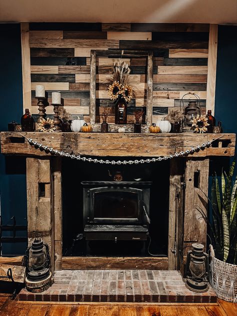 3D wood stained reclaimed wood with barn wood beams.  Fall Decor.  Farmhouse mantle Fireplace Mantle Decor Western, Pallet Stove Ideas, Western Fireplace Ideas, Small Fake Fireplace Ideas, Cabin Mantle Decor Rustic, Woodstove Mantle Ideas, Rustic Gas Fireplace Ideas, Western Fireplace Decor, Western Mantle Decor