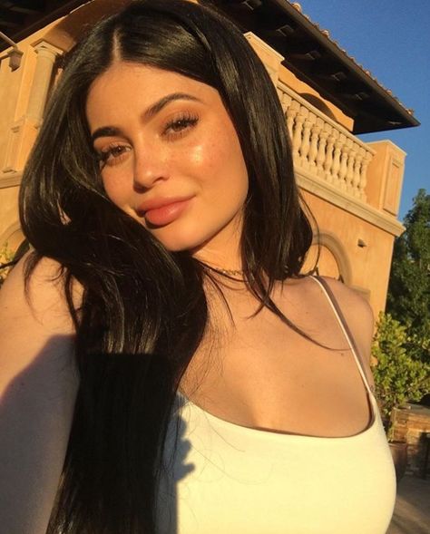 Kylie Kylie Jenner Eyebrows, Maquillaje Kylie Jenner, Kylie King, Instagram Kylie Jenner, King Kylie Era, Kily Jenner, Kylie Jenner Fotos, Style Kendall Jenner, Looks Kylie Jenner