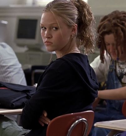 Kat Stratford, Julia Stiles, 10 Things I Hate About You, Fav Movies, Literally Me, Other People, Tv Shows, Media, Film