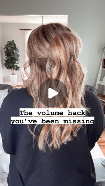 Easy Hair Tutorials | Hairstyles | Hair Growth on Instagram: "The easiest hair hack for extra volume! 💁🏼‍♀️ Be sure to save this and send it to your bestie, besties don’t gate keep! 🤭

This style works just as great with a regular ponytail as it does with a half up half down hairstyle too. 

Be sure to follow me for all of the hair hacks, easy hairstyles and healthy hair tips - I think we just became best friends!👯‍♀️

#hairhack #volumehair #halfup #halfuphalfdownhairstyle #halfuphalfdown #hairstyles #hairstyle #voluminoushair #bighair #hairtutorial #hairtutorials" Hairstyle Ideas Half Up Half Down, Professional Ponytail Hairstyles, Hairstyles Ponytail Short Hair, How To Do A Half Up Half Down Hairstyle, Hair Styles For Elderly Women, Half Up Half Down Hair Easy, Woman Bob Hairstyles, Professional Ponytail, Goddess Braids With Curls