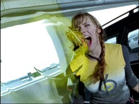 Sonic Scream - The power to emit highly enhanced destructive and deafening scream of a high amplitude. Sonic Scream Power Aesthetic, Sonic Scream Power, Sonic Scream, Emma Lahana, Power Rangers Operation Overdrive, Power Rangers Dino Thunder, Dino Rangers, Dino Thunder, Yellow Ranger