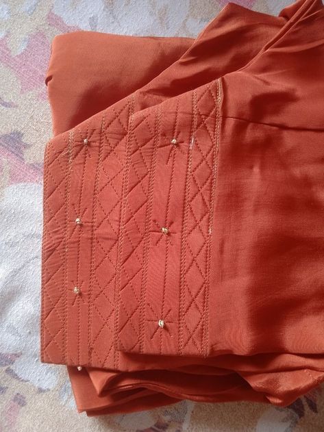 Punjabi Salwar Design, Salwar Poche Design, Mori Design Salwar, Simple Shalwar Design, Shalwar Poncha Design, Salwar Poncha Designs, Mohri Design Salwar, Pant Mohri Design, Poncha Design Salwar