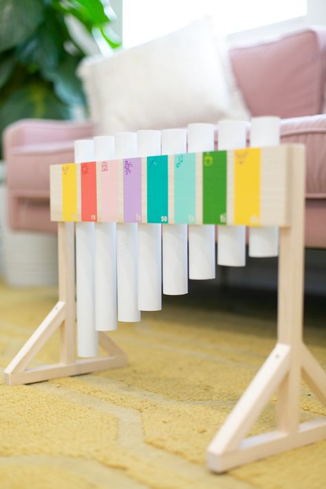 Learn how to make a xylophone that actually plays in tune! This colorful musical instrument DIY is a perfect project for families to make together. Use PVC pipe to make a DIY xylophone that spans an octave, and decorate it with solfege syllables. A fun homeschool project or music class craft! Pvc Musical Instruments Diy, Pvc Xylophone Diy, Diy Xylophone For Kids, Xylophone Craft, Diy Xylophone, Diy Instruments Projects, Jdm Builds, Pvc Pipe Instrument, Diy Instrument