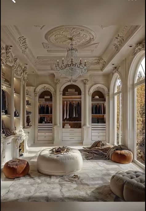 Old Money Room, Old Money Bedroom, Tuscany Bedroom, Classy Interior, Old Money House, Apartment Designs, Dream Closet Design, Dream Life House, Dream House Rooms