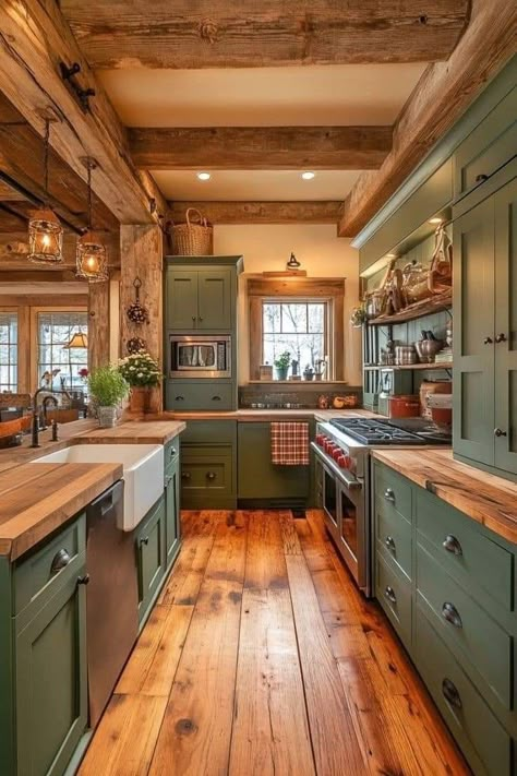 Western Farmhouse, Desain Pantry, Rustic Kitchen Design, Cabin Kitchens, Farmhouse Kitchen Design, Green Cabinets, Kitchen Redo, Kitchen Makeover, Dream House Decor