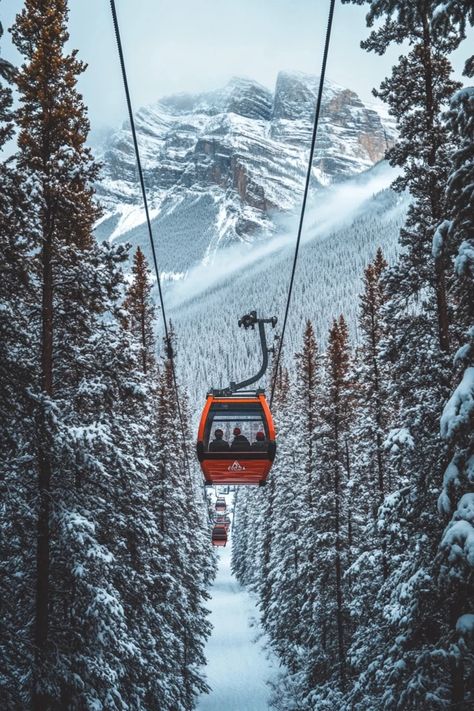 "🚡🌨️ Take in breathtaking views with a scenic gondola ride in Banff, Canada! Enjoy panoramic vistas of snowy peaks and alpine beauty from the comfort of your ride. Swipe for your next mountain adventure! 🏞️✨ #Banff #GondolaRide #ScenicViews" Banff Christmas Aesthetic, Banff Canada Skiing, Banff National Park Winter, Banff Snowboarding, Canada Aesthetic Winter, Banff Skiing, Banff Honeymoon, Gondola Banff, Banff Canada Winter