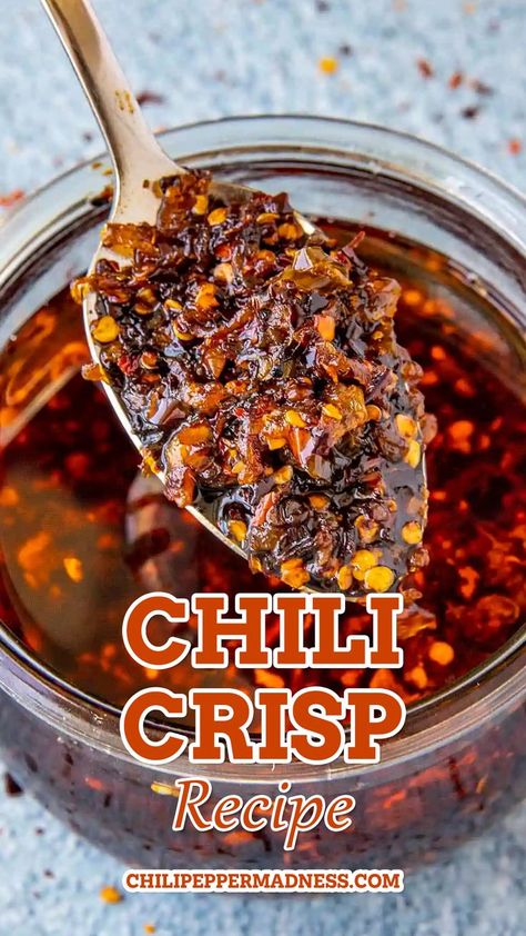 A spoonful of the delicious Chili Crisp. Chili Oil Crunch, Chili Crisp Recipe, Spicy Chili Crisp, Spicy Chili Oil, Chilli Crisp, Chili Oil Recipe, Chili Pepper Recipes, Crisp Recipes, How To Make Chili