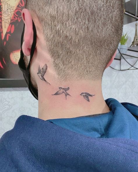 Birds Behind Ear Tattoo Men, Birds Neck Tattoo Men, Fine Line Neck Tattoo Men, Birds Neck Tattoo, Neck Bird Tattoo, Bird Neck Tattoo, Fine Line Tattoo Men, Free Bird Tattoo, Filter Tattoo