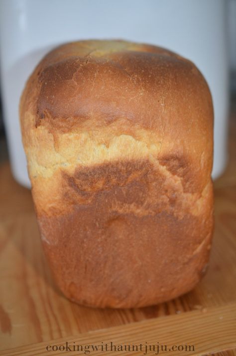 Portuguese Sweet Bread in the Mini Zo Bread Machine, Updated | cookingwithauntjuju.com Mini Zo Bread Machine Recipes, Zojirushi Bread Machine Recipes, Zojirushi Bread Machine, Portuguese Bread, Gluten Free Bread Machine, Portuguese Sweet Bread, Baked Goods Desserts, Make French Toast, Bread Machine Recipes