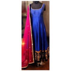 Anakarli Dress, Wedding Party Blue, Plain Suits, Simple Anarkali, Blue Anarkali, Pink Dupatta, Outfits Indian, Salwar Kamiz, Red Lehenga