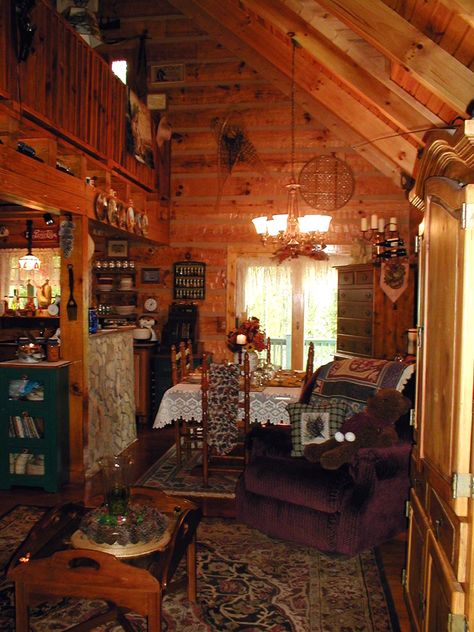 Appalachian House Aesthetic, Appalachian Grandma Aesthetic, Appalachian Home Decor, Dark Appalachian Aesthetic, Appalachian Core, Appalachian Decor, Appalachian Gothic Aesthetic, Appalachian Aesthetic, Appalachia Aesthetic