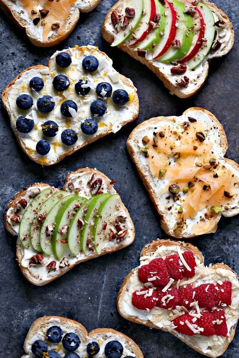 Breakfast Toast: 4 Ways Breakfast Toast Recipes, Breakfast Toast Ideas, Blueberry Toast, Cream Cheese Toast, Healthy Breakfast Toast, Cream Cheese Breakfast, Toast Recipe Breakfast, Fruit Toast, Toast Ideas