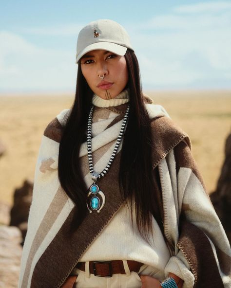 Quannah Chasinghorse, Indigenous Design, Rugby Fashion, Americana Fashion, Famous Models, Ralph Lauren Collection, Native American Fashion, Western Outfits, Style Icon