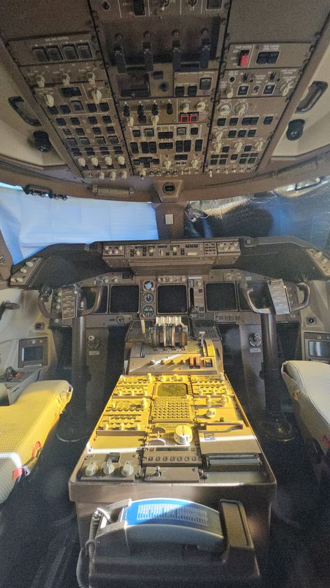 Boeing 747 Flight Deck photos taken at the Delta Flight Museum in Atlanta, Georgia at the ATL airport.  #atl #flightdeck #atlantageorgia #atlairport #airplane #boeing #delta #aviationnation #museum #museums #georgia #atlanta #boeing747 #aviation #airlife #airport Atl Airport, Atlanta Museums, Delta Flight, Boeing 747 400, 747 400, Georgia Atlanta, Soccer Funny, Deck Photos, Flight Deck