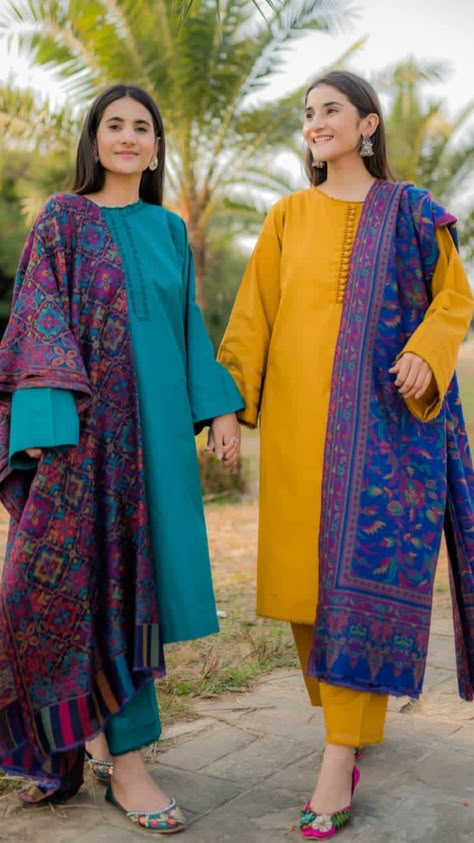 Winter Kurtas For Women, Winter Salwar Suit Designs, Woollen Kurta Designs Women, Pakistani Woolen Suits, Wollen Suits Design Winter, Winter Wear Suits For Women Indian, Woolen Clothes For Women, Winter Suit Design For Women Pakistani, Winter Kurta Design