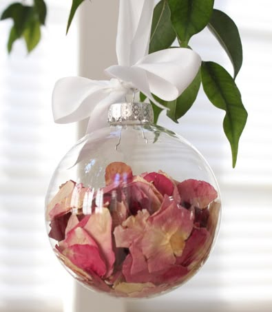 DIY: How to Preserve Your Wedding Bouquet – Legacybox Memory Bauble, Wedding Bomboniere, Dried Flower Petals, Table Tree, Wedding Bouquet Preservation, Fake Snow, Flower Preservation, Bouquet Preservation, Diy Wedding Bouquet