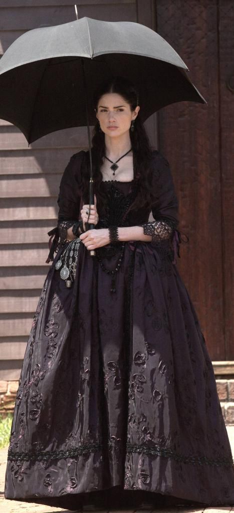 Salem Witch Trials Costume, Salem Series, Mary Sibley, Salem Tv Show, Janet Montgomery, French Dresses, Gothic Gowns, Salem Witches, Witch Trials