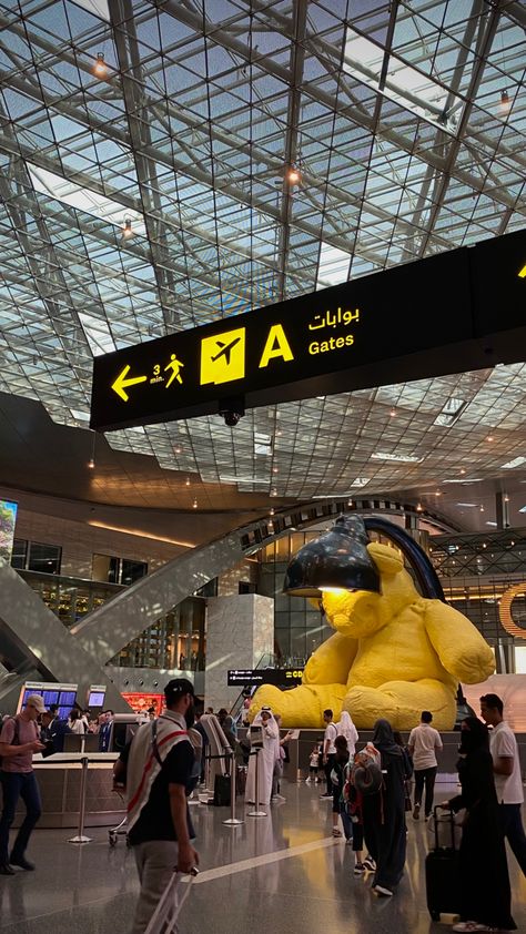 Qatar Airport Aesthetic, Qatar International Airport, Doha International Airport, Doha Airport Aesthetic, Dubai Airport Snap, Dubai Airport Aesthetic, Doha Qatar Airport, Airport Snap, Airport Feeling